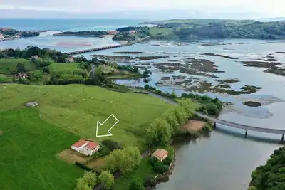 Image de Vistas a la Bahía de San Vicente, Picos de Europa & Bbq