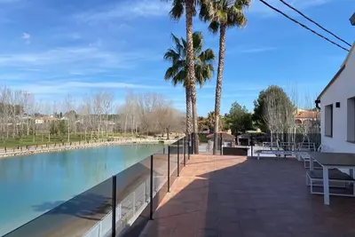 Image de Espectacular Casa en el Lago Playamonte, Ideal Para Familias