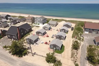 Image de Beachland G - Updated cottage- steps to East Sandwich beach w/ central A/C