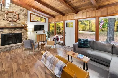 Image de Cozy Cottage in the woods of Northern Door County