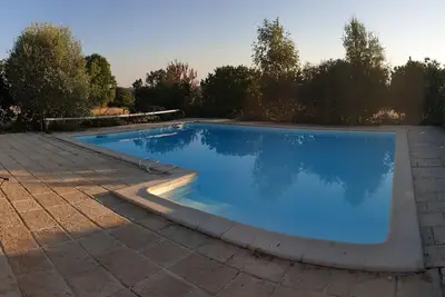 Image de Charme et poésie d'une maison d'artiste spacieuse  et reposante