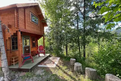 Image de Idyllic Cabin Retreat only 5 minutes away from Nelson