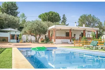 Image de Rural house touching the garraf natural park