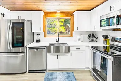 Image de White Pass Wonder - Hot Tub, Wifi, Wood Stove