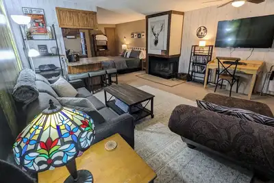 Image de Spacious 1st Flr Studio 3 min Walk 2 Slopes, Bike-friendly, Ridgewood #52