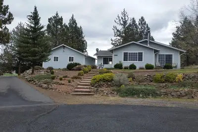 Image de Cozy Retreat in Lake Shastina