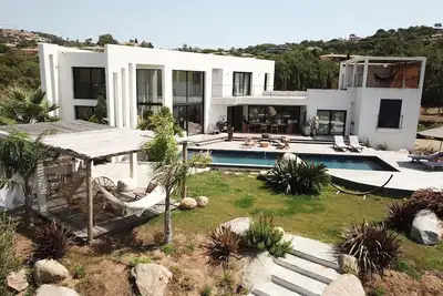 Image de Saint-Cyprien Bay - Waterfront Villa