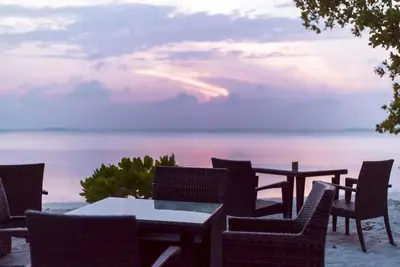 Image de Deluxe room - Beachfront villa in Dhangethi (bnb)