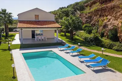 Image de Last Minute 3/27 Sep. - Www. Baglioridisicilia. Com