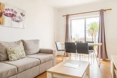 Apartamentos Mãe de Deus 27 3 E