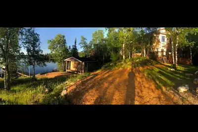Image de Lake cabin on 5 acres and 780' of shoreline on an island with panoramic views.
