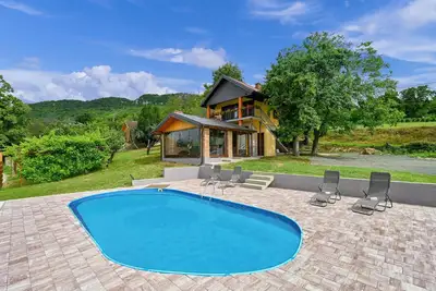Image de Superbe maison Ă Sopron avec WiFi