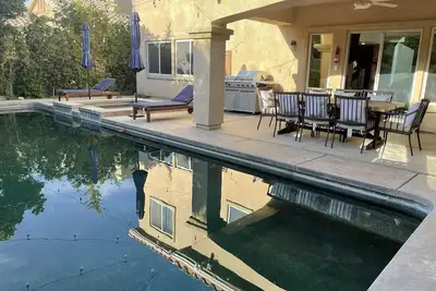 Beautiful newly furnished Indio home on golf course with heated  pool & jacuzzi