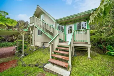 Image de Kilauea Cottage – A Rainforest Retreat in Volcano, Hawai‘i, Private & Peaceful!