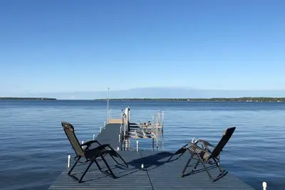 Image de Private lakefront gateway on Lake Simcoe