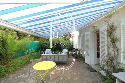 Image de Duplex au coeur du Port d'Hyères - Plages/Parking