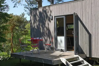 Image de Nachhaltig & Klimaneutral Ăśbernachten im Green Tiny House Pioneer mit Seeblick