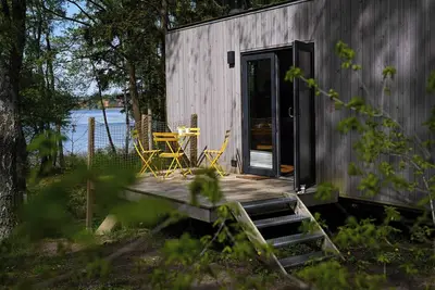 Image de Nachhaltig Ăśbernachten im Green Tiny House Pioneer am Salemer See