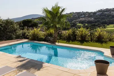 Image de Très belle villa vue golf panoramique Sainte-Maxime