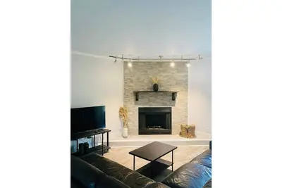 Image de Lovely 2-bedroom apartment minutes from downtown
