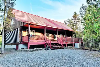 Image de Tobermory Peaceful Private Entire Log Cottage Spacious Fully Equipped