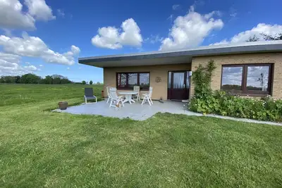 Ferienhaus mit Weid- und Weitblick - in 10 Min. an der Nordsee