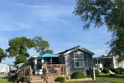 Image de Beautiful 3-Bedroom Cottage located on Sherkston Shores!