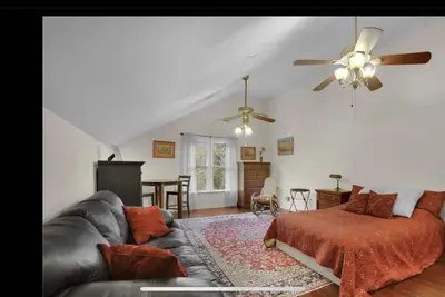 Spacious gated private house