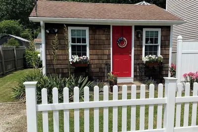 Image de Everyone We Know Wants to Live in This Cottage