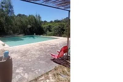 Image de Large Provencal farmhouse with swimming pool Domaine les Mareliers