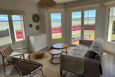 Image de House with beautiful view, swimming pool, beach 5 min walk