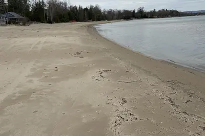 Image de Steps to the Beach & Minutes to the Mountains!