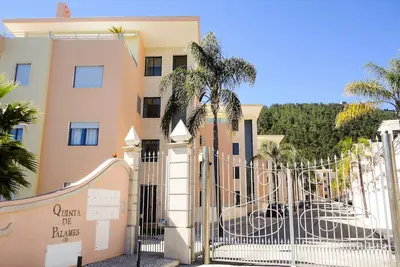 Image de 150m From the Beach With Pool