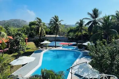 Image de Welcome to Villa Rosa Bella. Viva la vida Bella