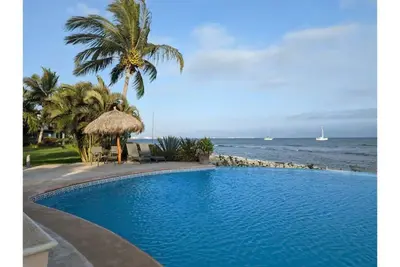 Image de Villa Sofia - Une retraite paisible océan avant!