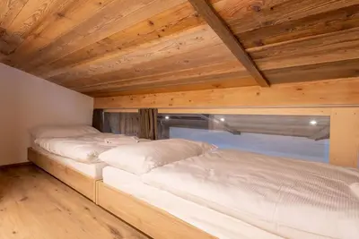 Image de Bel appartement pour 7 personnes avec bain à remous, Wifi, Tv et balcon