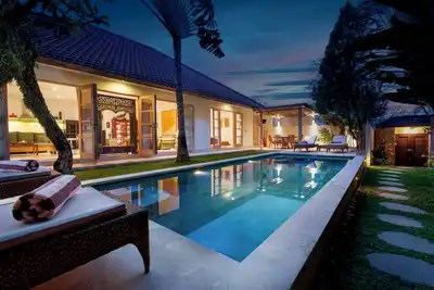 Image de Puri Pura: fully serviced 4 bedroom villa, central Canggu, close to the beach.