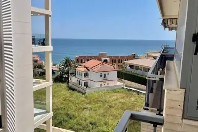 Image de Close to the beach and the historic center. 4p