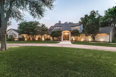 Image de Giant house near Frisco and Prosper