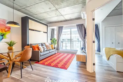 Image de Complexe Le Caïman, 608 + parking