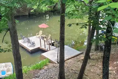 Image de Enjoy the Beautiful Scenery and Tranquil Waters of Lake Chickasaw