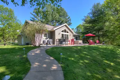 Image de Paradise Point on Lake Holcombe!