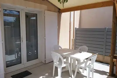 Image de Vacation home 5 minutes from the sea by car between Sete and Montpellier.