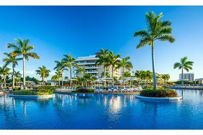 Image de Luxury Golf and Beach Resort in Nuevo Vallarta