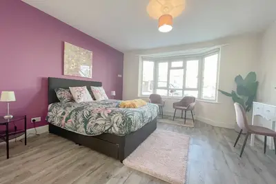 Image de 🐾Pet friendly🐶 town centre flat 🏖 🚘 & garden