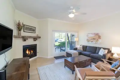 Valley Floor Dream w/ Fireplace | Year-Round Trail Access, 3 Min to Town