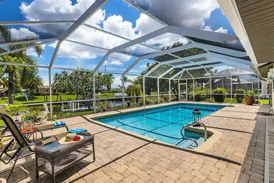 Image de Villa Aqua Sonne Oasis - Remodeled gulf-access pool home w/Southern exposure - Swfl Rentals