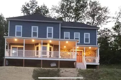 Image de Ride from this Mini Mansion to all the Atv Trails