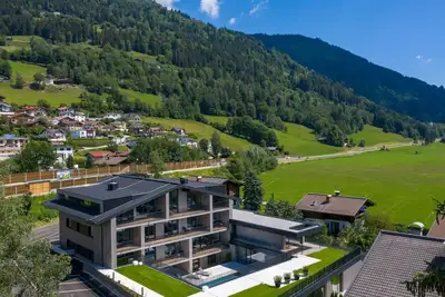 Image de Joli appartement pour 8 personnes avec piscine, Wifi, Tv, terrasse, animaux admis et parking