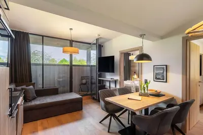 Image de Agréable appartement pour 5 personnes avec Wifi, piscine, Tv, terrasse, animaux admis et parking